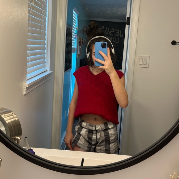 ralph lauren s-m red sweater vest! - Picture 2 of 7